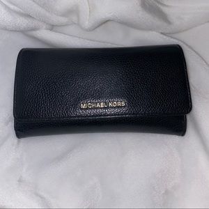 michael kors wallet